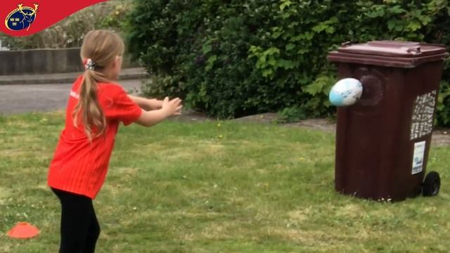 Rugby FUNdamentals | Catch React and Pass смотреть онлайн