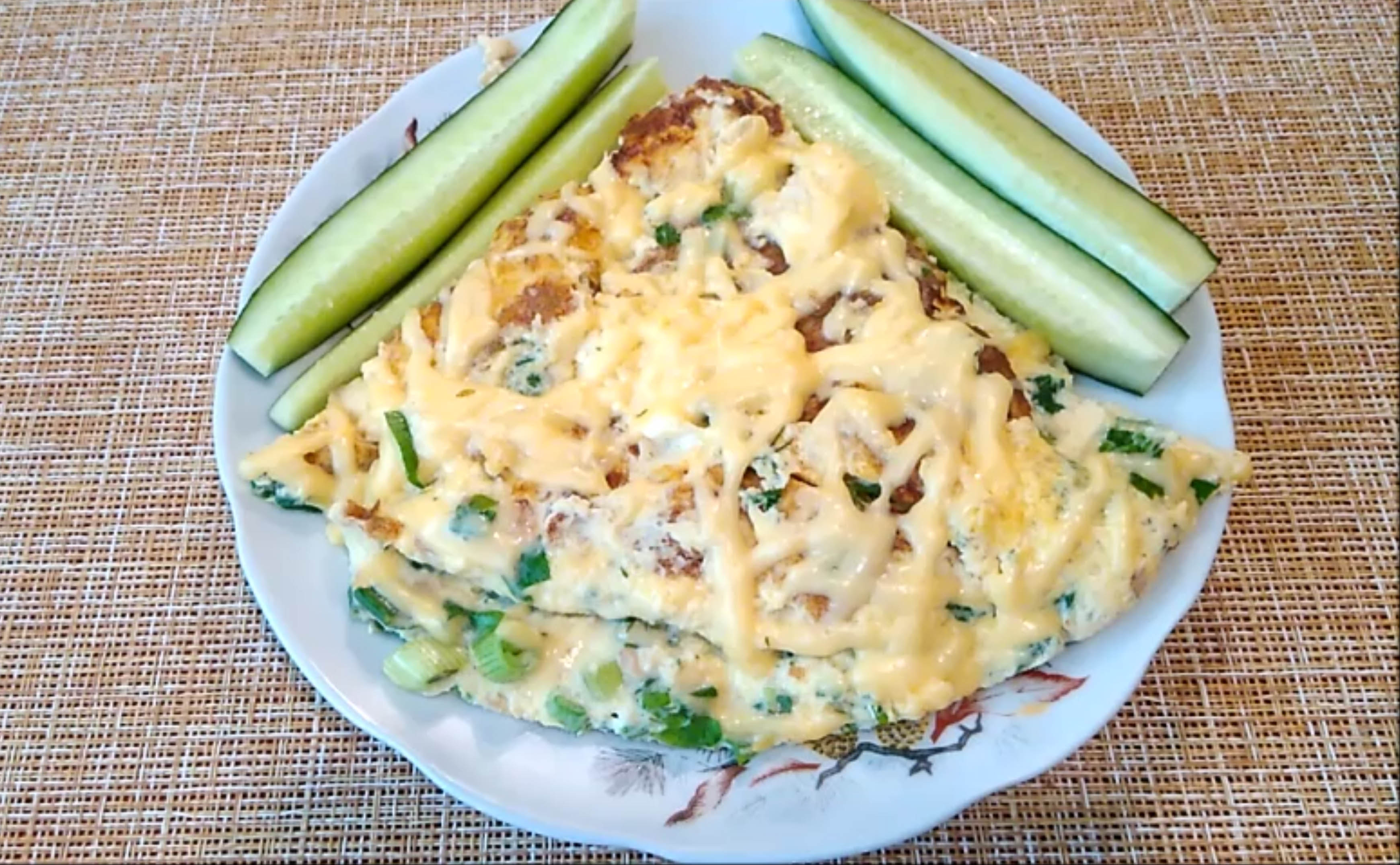 Омлет с тунцом.mp4 смотреть онлайн