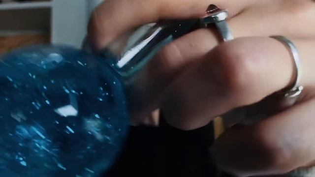 ASMR с психологом: триггеры с практикой. Липкий неразговорчивый шепот и касания, паутинка, метафора смотреть онлайн