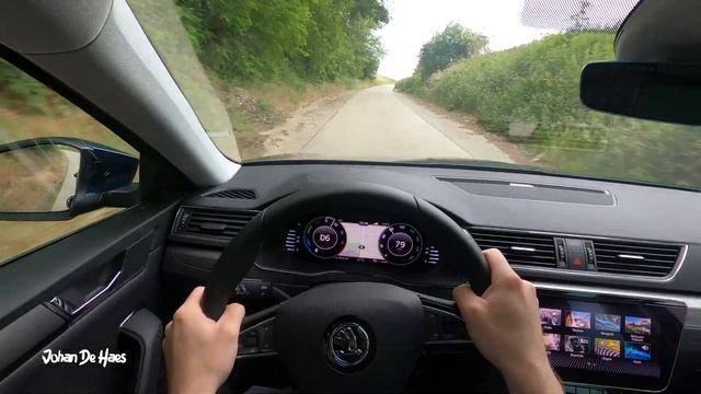2020 SKODA SUPERB COMBI IV PLUG-IN HYBRID 1.4 TSI 218 HP POV TEST DRIVE