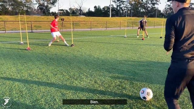 LOADS Of Passing & 1st Touch Drills For Soccer | SPANISH SUBTITLES | Joner Football смотреть онлайн