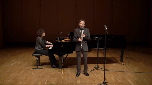 Ф.Гидаш Фантазия для кларнета и фортепиано смотреть онлайн