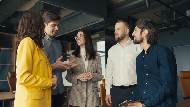 JEFF BEZOS: Founder of Amazon, the World's Richest Man, and His Interesting Life смотреть онлайн