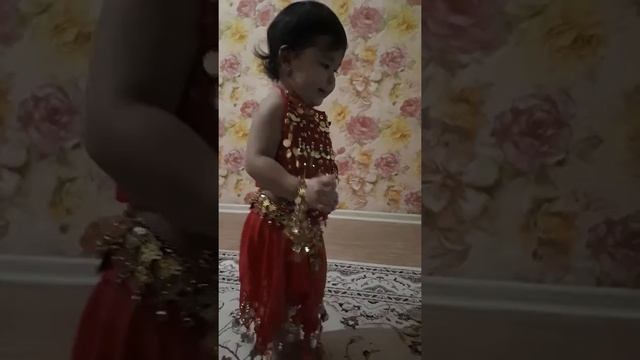#kidsТанец живота дети! Восток дело тонкое! Айгерим талант смотреть онлайн