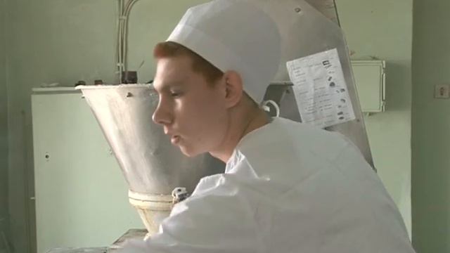 Перед Пасхой - 2014 г. смотреть онлайн