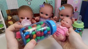 Пупсики Играют в Куклы/ Катают на Коляске Игрушки/ Зырики ТВ Детский канал