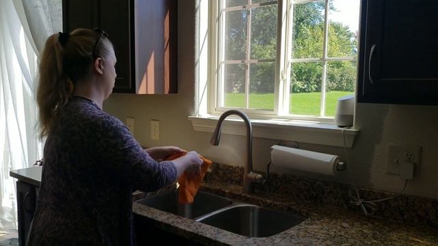 My Microwave EXPLODED | Kitchen Deep Cleaning | Sunday Football clean with me смотреть онлайн