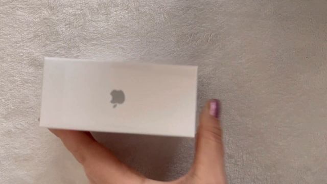 Apple AirPods Pro + Accessories смотреть онлайн