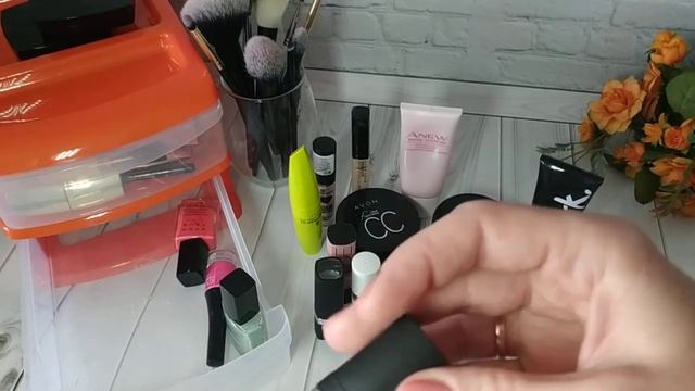 Моя летняя косметичка декоративной косметики / Что в ней? / 2019/ Новинки Avon смотреть онлайн