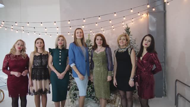 Новогоднее поздравление 2023 от отдела реализации ООО НПО «НТЭС» смотреть онлайн