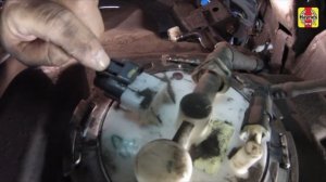How to Replace the Fuel Pump on the Nissan Pathfinder 2005 to 2014