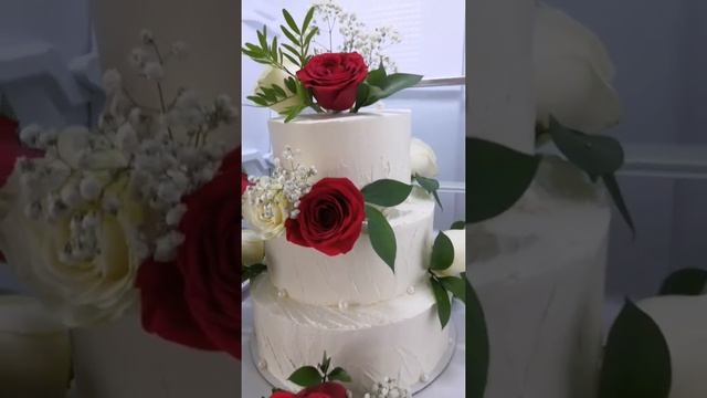 Торт|свадебный торт|три яруса|7 кг|живые цветы на торте|свадьба|все в восторги от этого ? смотреть онлайн