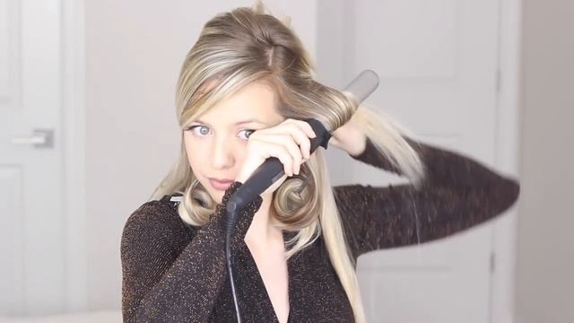 HOW TO: Romantic Hairstyle, Old Hollywood Inspired Curls смотреть онлайн