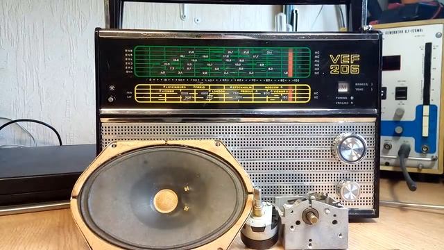 Правильный FM в ВЭФ 206.