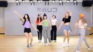 GI DLE   DUMDi DUMDi dance practice mirrored