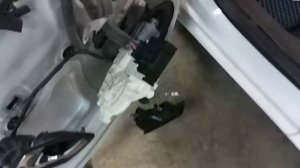 Не работают задние стеклоподъёмники Renault Fluence, Megane 3.