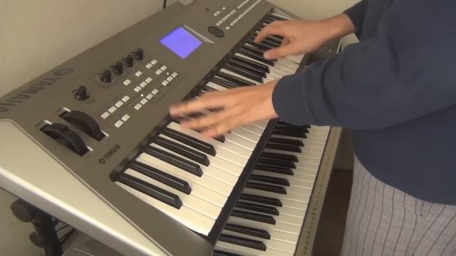 Kernkraft 400 Synth Cover смотреть онлайн