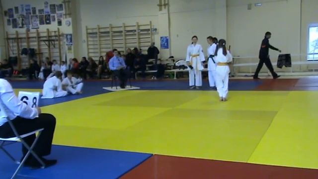 M2U01823 смотреть онлайн