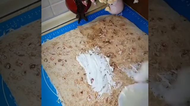 ЗАКУСОЧНЫЙ РУЛЕТ ИЗ ЛАВАША С КРАБОВЫМИ ПАЛОЧКАМИ смотреть онлайн