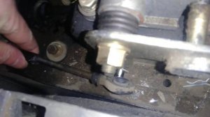 Чери Тиго 1.8 замена тросов коробки передач