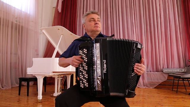 Ляпунов Олег - Попурри на тему военных песен смотреть онлайн