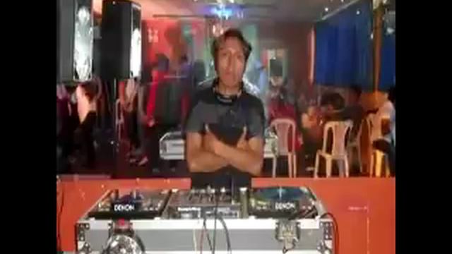 Desde Pasito Discoteck Lucenpol Tumba Reyes Dj y Guatuza Mix смотреть онлайн