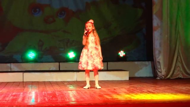 Мама спит, она устала. смотреть онлайн