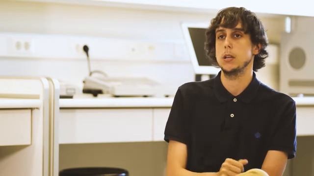 How Voiceflow uses AWS смотреть онлайн