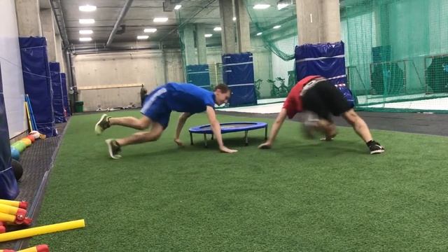 Развиваем выносливость, быстроту рук и ног одновременно. смотреть онлайн