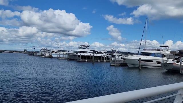 ЕДЕМ НА ОЗЕРО МИЧИГАН/СЕЛЬЧАНКА В АМЕРИКЕ смотреть онлайн