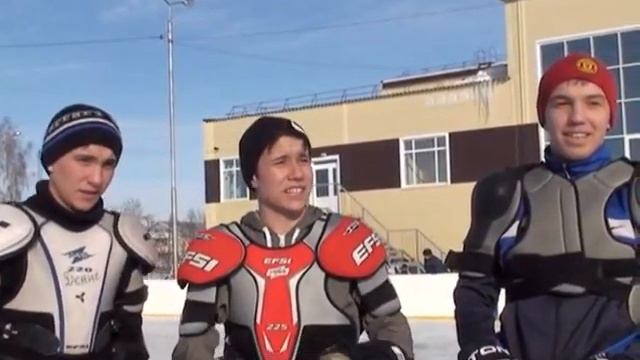 Турнир по хоккею памяти Рината Гизетдинова в с. Кушнаренково смотреть онлайн