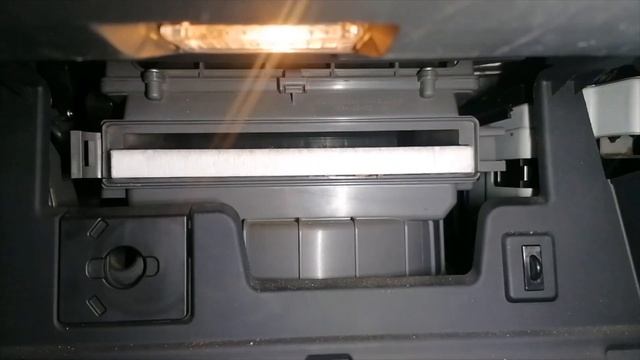 Hyundai I40 Pollen filter replacement смотреть онлайн