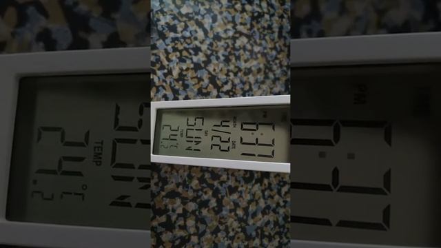 Настольная светодиодная лампа Mixberry MLD873W смотреть онлайн