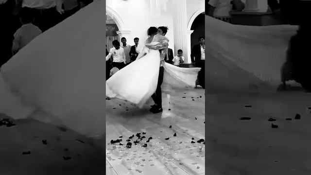 цыганская свадьба ❤ брат танцует с сетрой?❤❤? смотреть онлайн
