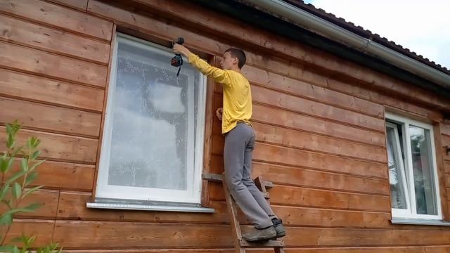 Реставрация дома.Как правильно покрасить дом и окна? смотреть онлайн