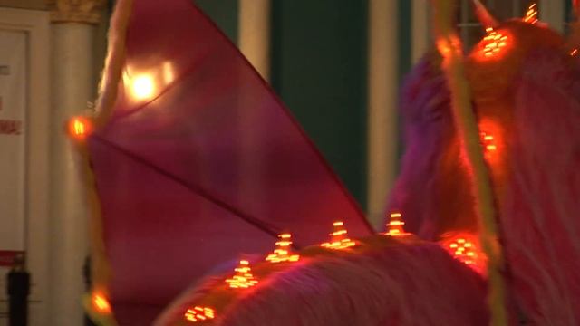"ОГНЕННЫЙ ДРАКОН" - световое шоу Мадхура смотреть онлайн
