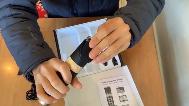 CRONIER CR-R4 машинка для стрижки PRO MOZER-9818 смотреть онлайн