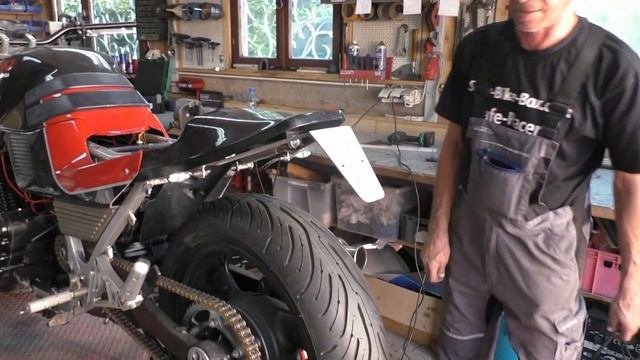 SUZUKI GSX 1100 Roadster Andy смотреть онлайн