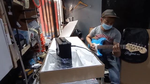 Hajime by Jcraft ST Starter Pack ST-1 Stratocaster BUNDLE 1"Light Blue" 448508821373092 смотреть онлайн