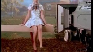 Алена Апина 'Семечек стакан' с субтитрами