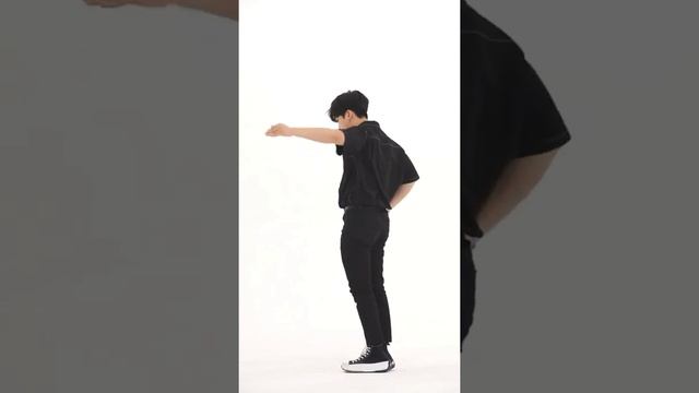 Stray Kids (Changbin) - 소리꾼 (Thunderous) Dance Practice (Mirrored)