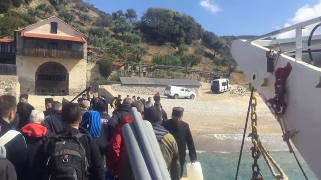 Первый причал сербского монастыря Хиландар Афон 27.04.2016 Ср. 10:50АМ смотреть онлайн