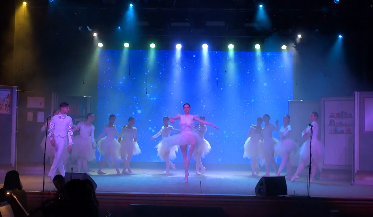 Дж. Перголези, (1) опера ''Служанка госпожа или кренделя любви''. поют_ О.Подлесная, А. Пермяков