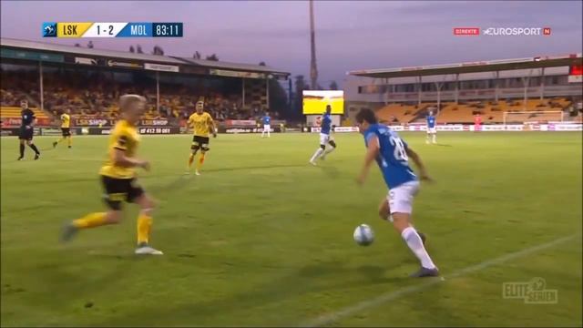 Позиционные атаки подопечных Сульшера по краям поля смотреть онлайн