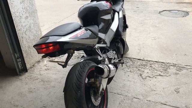 Прогрев мотоцикла HONDA CBR929RR Fire Blade смотреть онлайн