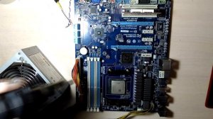 САМАЯ РАСПРОСТРАНЕННАЯ НЕИСПРАВНОСТЬ(старых материнских плат)Черный экран