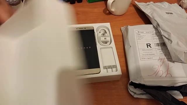 Распаковка Leeco le S3 (x626) 4/32Gb смотреть онлайн
