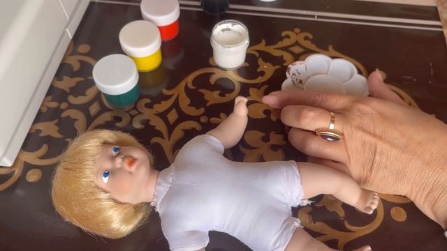 Невероятное перевоплощение фарфоровой куклы! смотреть онлайн