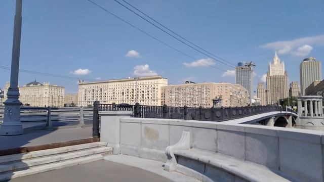 МОСКВА..ПЛОЩАДЬ КИЕВСКОГО ВОКЗАЛА,Т/Ц ЕВРОПЕЙСКИЙ смотреть онлайн