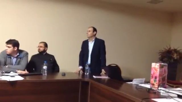 Теолог ААЦ Давид Бекназарян - как общаться с сектантами? смотреть онлайн